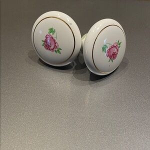 White rose cabinet knobs